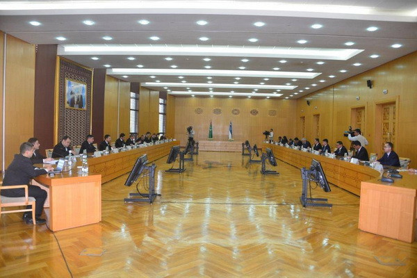 Issues of developing a mutually beneficial Uzbek-Turkmen strategic partnership were discussed