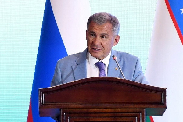 President of Tatarstan arrives in Uzbekistan