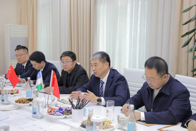 «Узкимёсаноат» и China Coal обсудили проект глубокой переработки угля