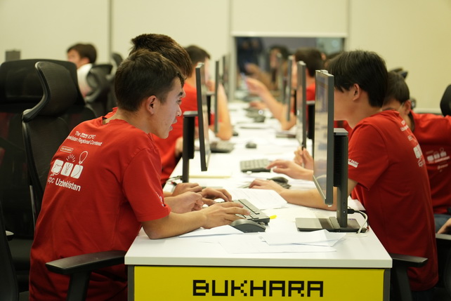 В Ташкенте прошёл региональный этап ICPC Uzbekistan 2025