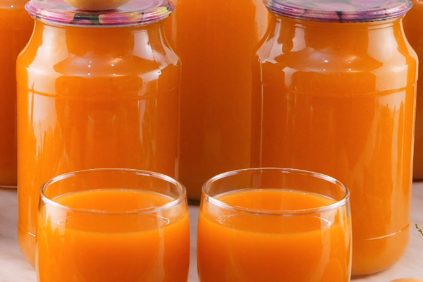 Enterprises of Uzbekistan produce 452.7 tons of apricot juice in Feb