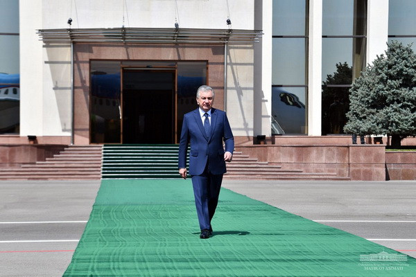 President departs for Karakalpakstan