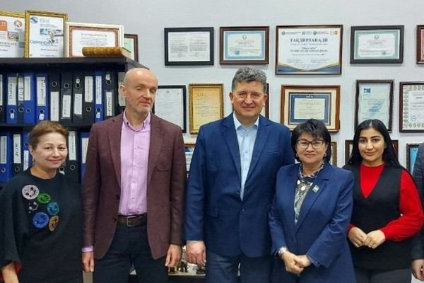 Uzbek-Polish round table takes place in the capital