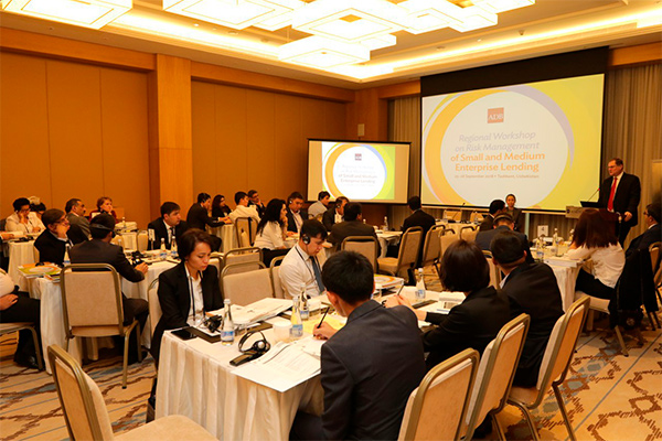 В Ташкенте прошел региональный семинар АБР по управлению рисками при кредитовании малого бизнеса