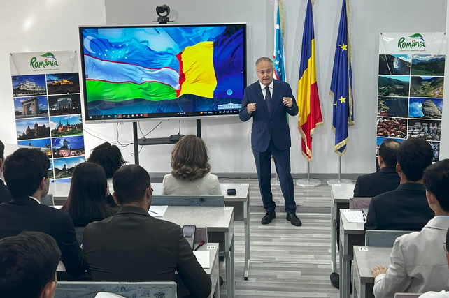 Посол Румынии выступил с лекцией по случаю 30-летия установления дипломатических отношений между Румынией и Узбекистаном