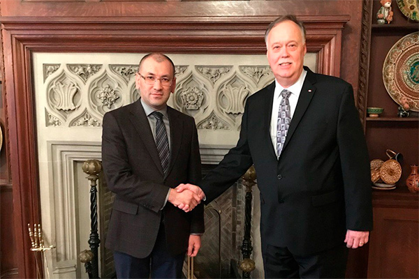 Uzbekistan and B2Gold discuss implementation of joint projects