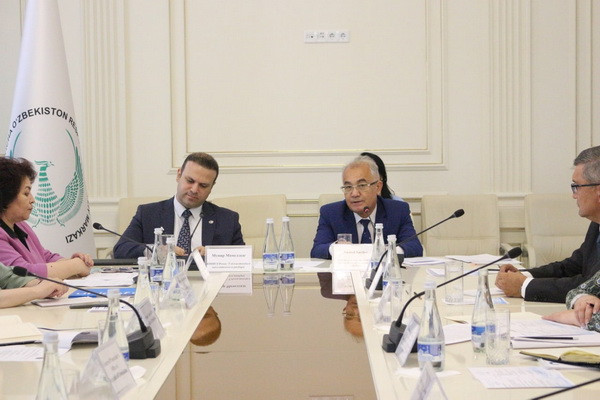 Права ребенка закреплены в Конституциях разных стран