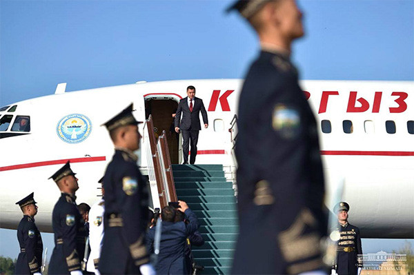 President of Kyrgyzstan arrives in Samarkand