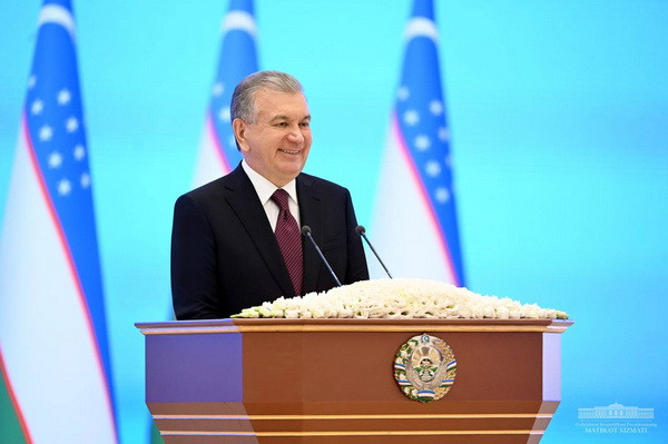 Послание Президента Республики Узбекистан Шавката Мирзиёева Олий Мажлису и народу Узбекистана
