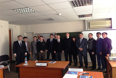 British Ambassador speaks about UK Foreign Policy to Uzbek students
