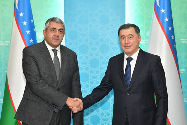 Uzbek FM holds talks with the UNWTO Secretary General