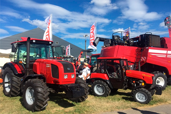 Минский тракторный завод и компании Узбекистана подписали контракты на $15 млн.