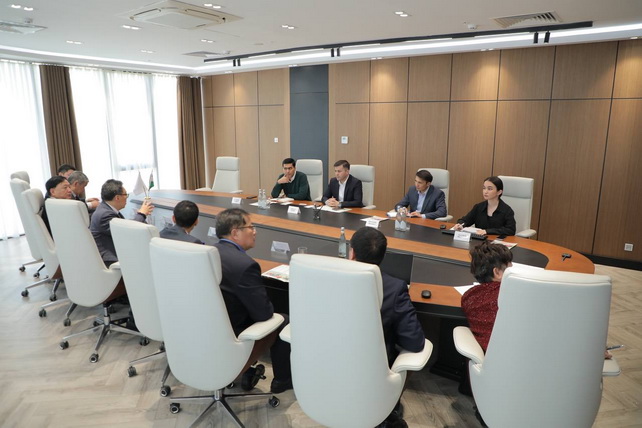 Делегации из Китая и Японии изучили возможности фармрынка Узбекистана