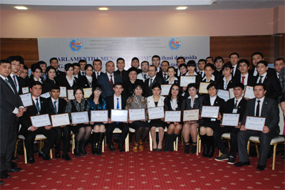 Молодежный вопрос – в центре внимания УзЛиДеП