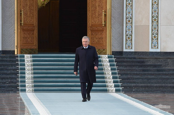 President of Uzbekistan left for the UAE