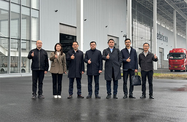 Tederic Machinery может наладить производство термопластавтоматов в Узбекистане