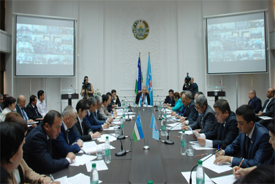 УзЛиДеП провел расширенное онлайн-заседание