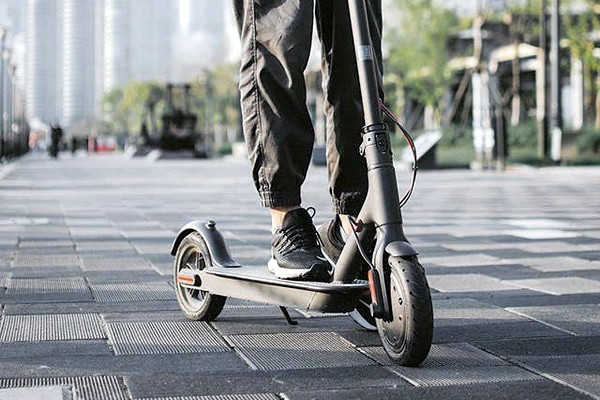 Uzbekistan may introduce driver’s licenses for driving electric scooters