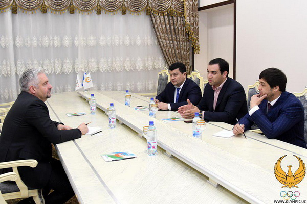 В НОК прошли переговоры относительно участия «Uzbek Tigers» в WSB