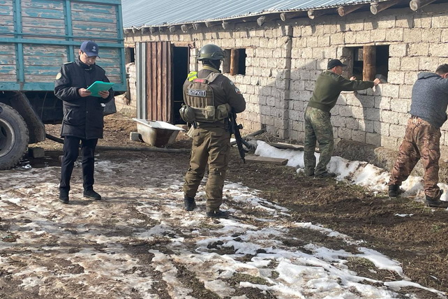 A 450-meter tunnel discovered on Uzbek-Kazakh border