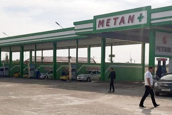В Узбекистане временно закрыли метановые заправки