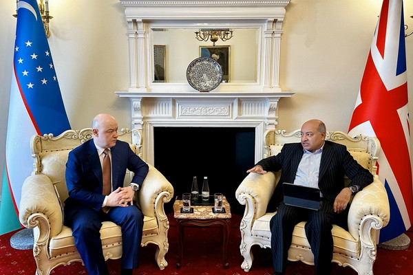 A meeting was held in London with the Advisor to the President of Uzbekistan on economic development, effective governance and international cooperation