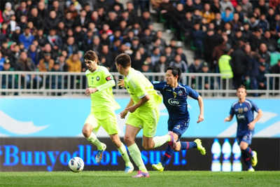 Uzbekistan football championships ends