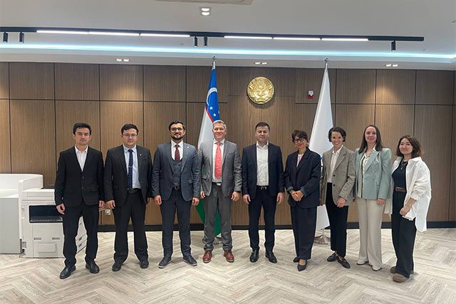 Узбекистан и IQVIA договорились о сотрудничестве в клинических исследованиях