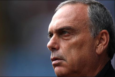 Former Chelsea boss ready to coach Uzbekistan