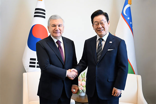 Shavkat Mirziyoyev and Lee Jae Myung Discuss Strengthening Strategic Partnership Between Uzbekistan and South Korea