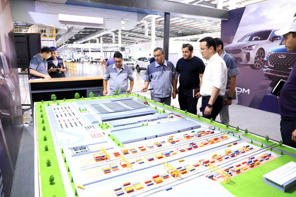 MIPT working group visited Jizzakh region to study the situation at production facilities