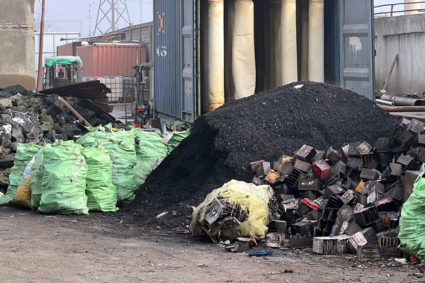 Предприятия трех столичных районов предупреждены об установке пылегазоочистного оборудования