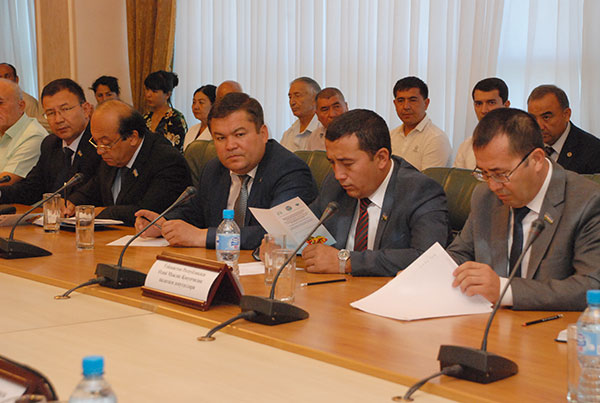 УзЛиДеП: повышение экспортного потенциала служит интересам электората