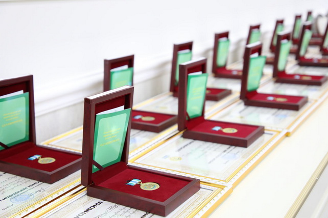 Human Rights Defenders Awarded in Tashkent