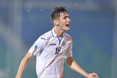 «Бунедкор» не пустил Уринбоева в португальский клуб