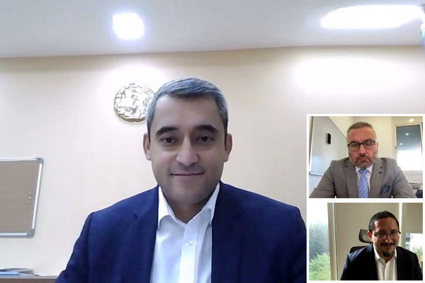 The prospects for the implementation of the project for the reconstruction of the Samarkand-Karshi highway were considered