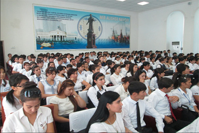 УзЛиДеП провела семинар о молодежной политике