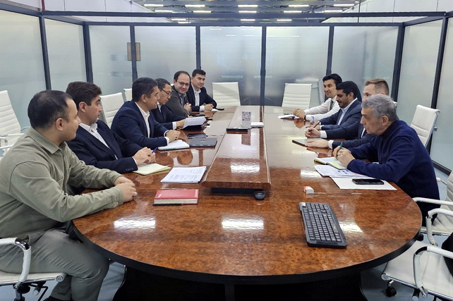 Узбекнефтегаз расширяет сотрудничество в сфере устойчивого авиационного топлива