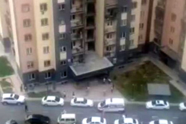 В Янгихаётском районе произошел обрыв троса лифта в одном из 16-этажных жилых домов
