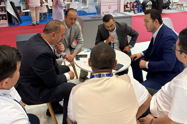 O‘zbekiston elektrotexnika sanoati Qatar 2025 loyihasida o‘z salohiyatini taqdim etdi