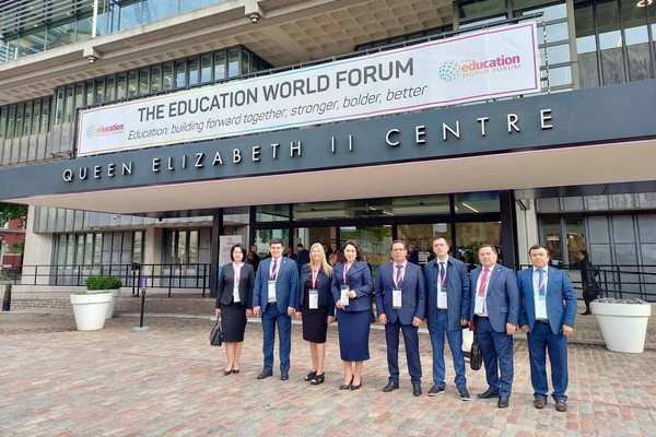 A delegation of Uzbekistan takes part in the World Education Forum in London