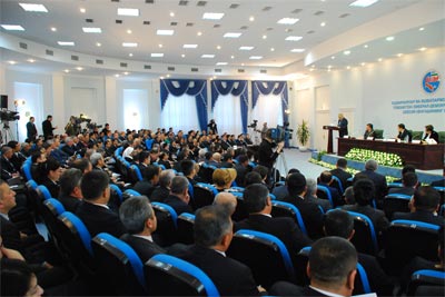 УзЛиДеП выдвинул своих кандидатов на посты Президента и Премьер-министра