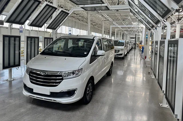 Тошкентда JAC Motors автомобил заводи қурилади