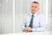 IATA обвиняет регуляторов и поставщиков в провале целей по экологичному авиатопливу