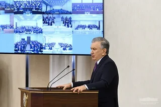 Министр транспорта Илхом Махкамов получил предупреждение