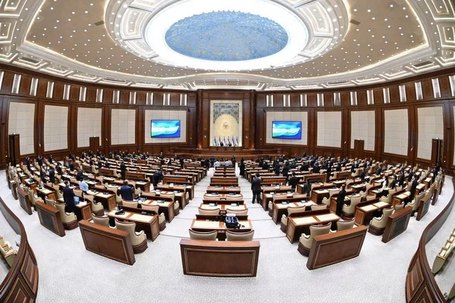Senat bolalarni qo'llab-quvvatlash tizimini takomillashtirish choralarini ko'rib chiqdi