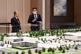 Project of the Olympic Village presented to Uzbek leader