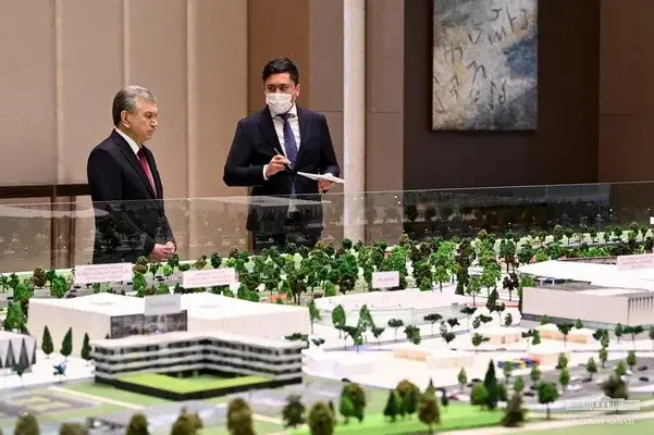 Project of the Olympic Village presented to Uzbek leader