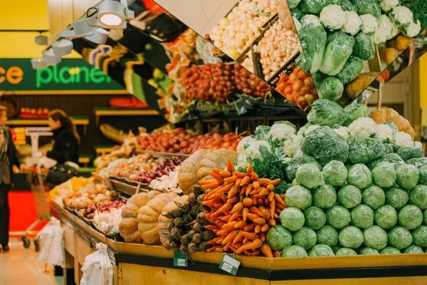 Makro приобрела сеть супермаркетов Sunday