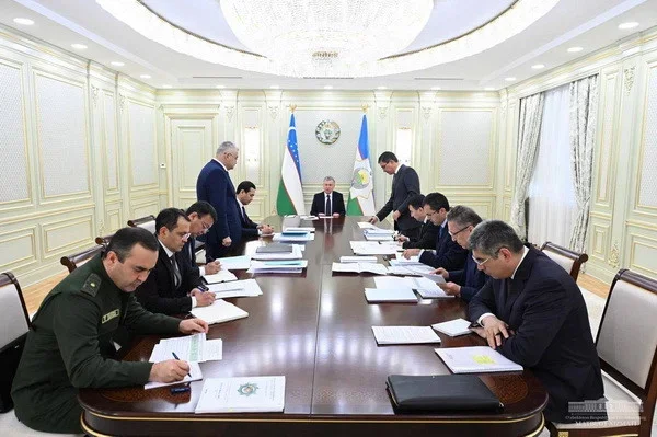 Uzbek leader holds meeting to discuss macroeconomic forecasts for 2023